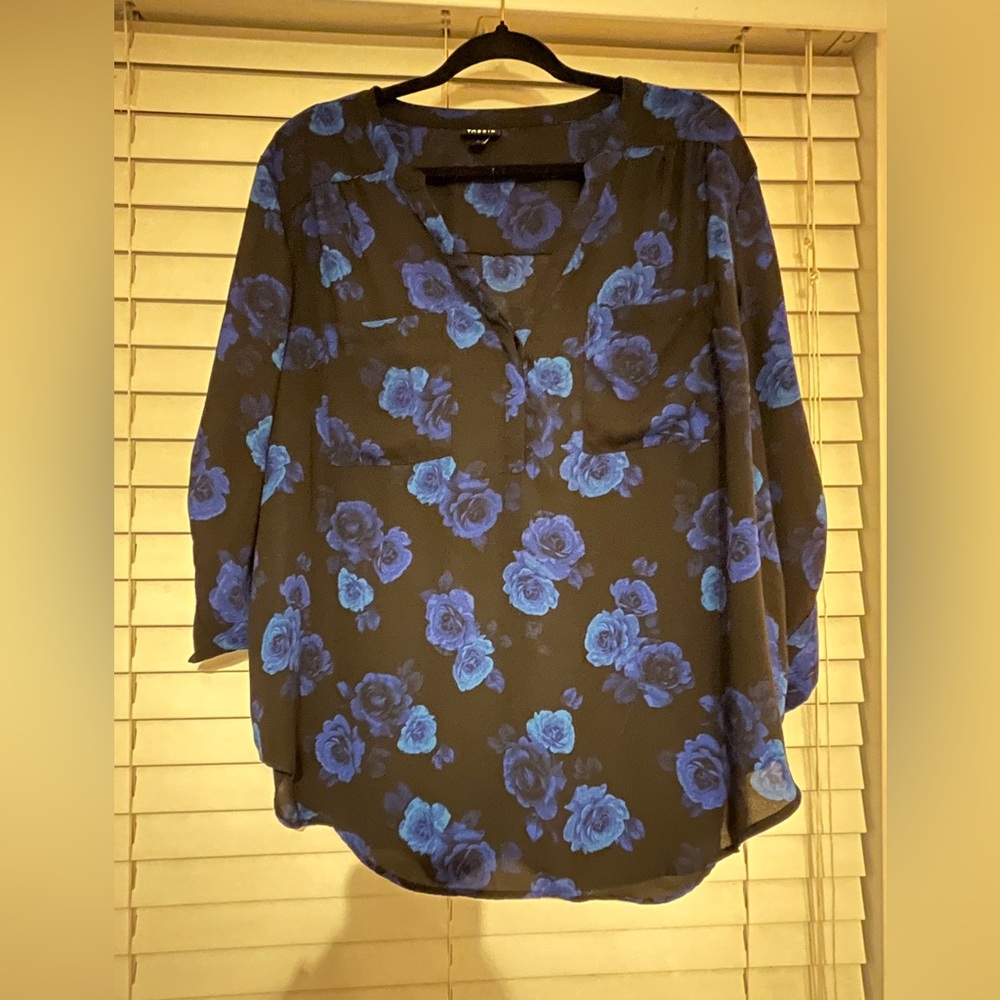 Torrid Floral Blouse Size 2X